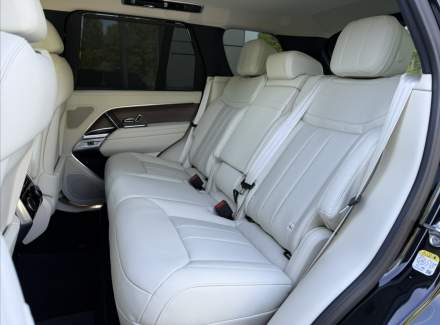 Land Rover - Range Rover