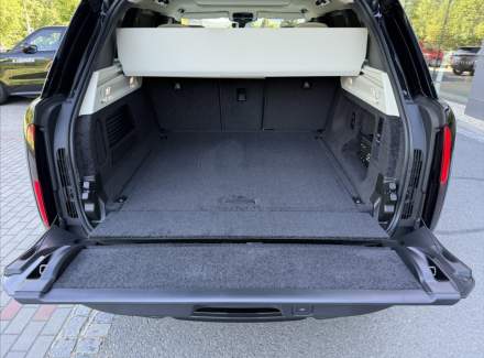 Land Rover - Range Rover
