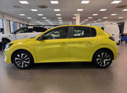 Peugeot - 208