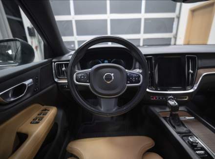 Volvo - V60