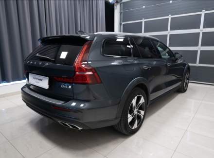 Volvo - V60