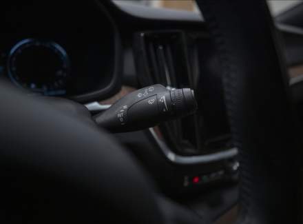 Volvo - V60