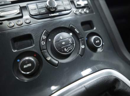 Peugeot - 5008