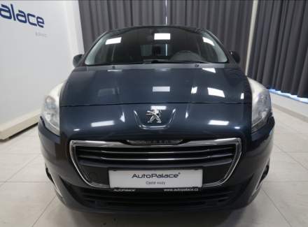Peugeot - 5008
