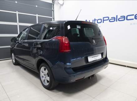 Peugeot - 5008