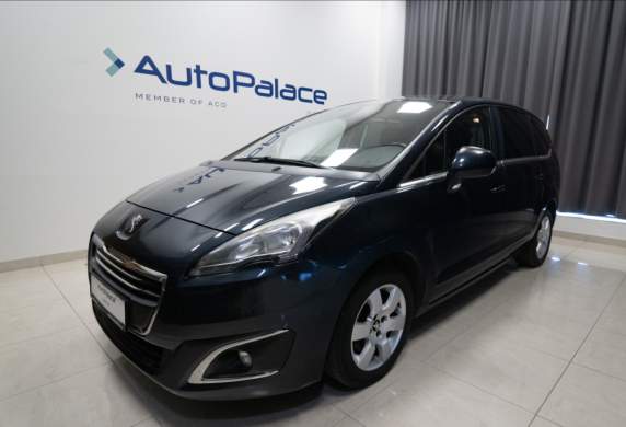 Peugeot - 5008