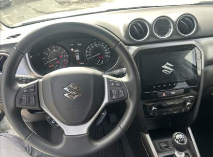 Suzuki - Vitara