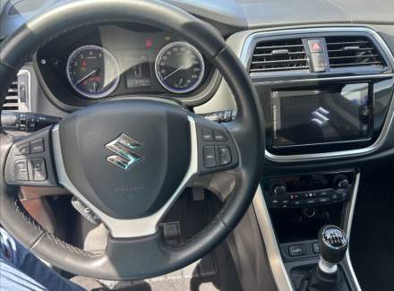 Suzuki - SX4