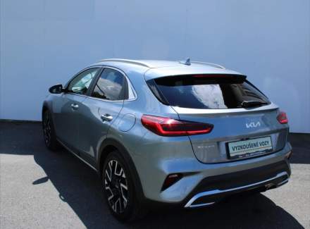 Kia - XCeed