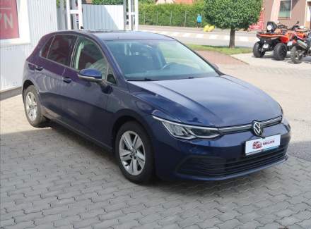 Volkswagen - Golf
