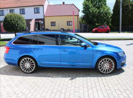 Škoda - Octavia