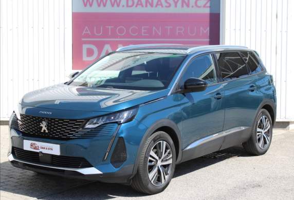 Peugeot - 5008