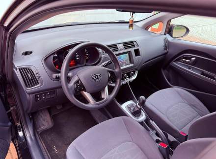 Kia - Rio