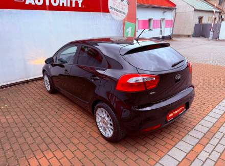 Kia - Rio