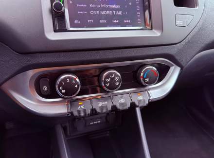 Kia - Rio