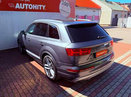 Audi - Q7