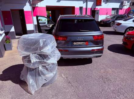 Audi - Q7