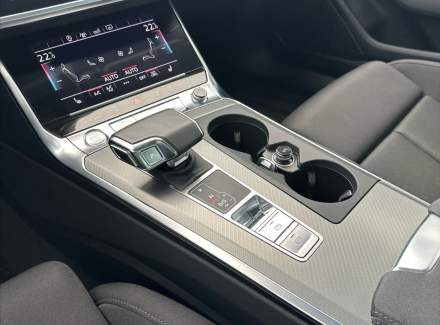 Audi - A6