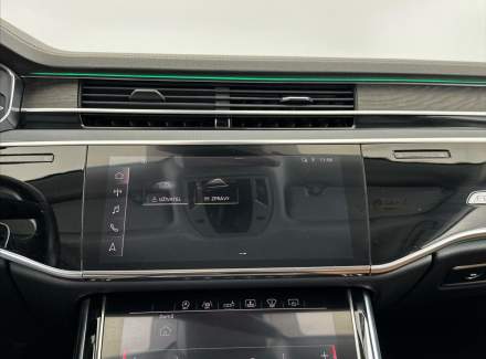 Audi - A8