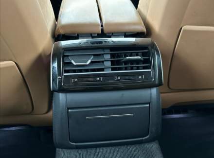 Audi - A8