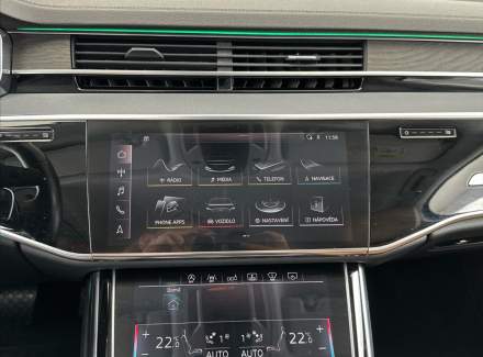 Audi - A8