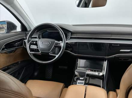 Audi - A8