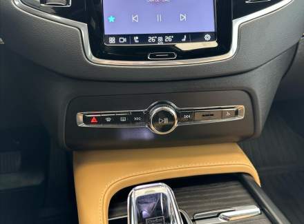 Volvo - XC90