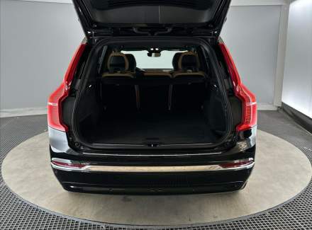 Volvo - XC90