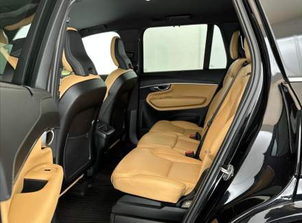 Volvo - XC90