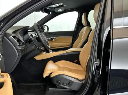 Volvo - XC90
