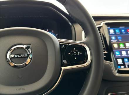 Volvo - XC90