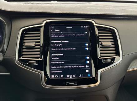 Volvo - XC90