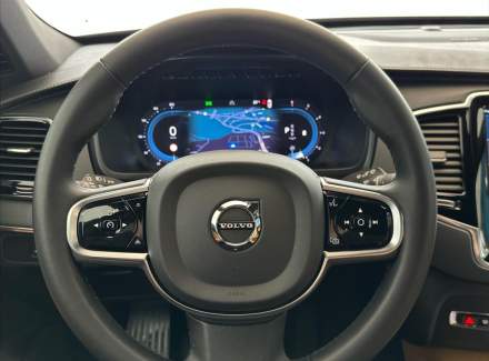 Volvo - XC90
