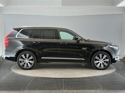 Volvo - XC90