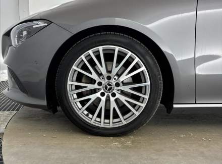 Mercedes-Benz - CLA