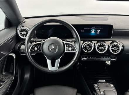 Mercedes-Benz - CLA