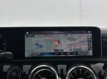 Mercedes-Benz - CLA