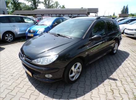 Peugeot - 206