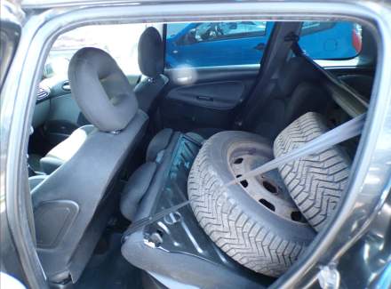 Peugeot - 206