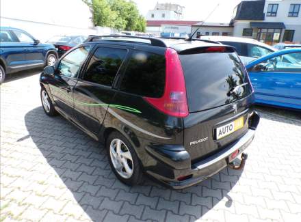 Peugeot - 206