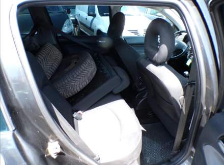 Peugeot - 206