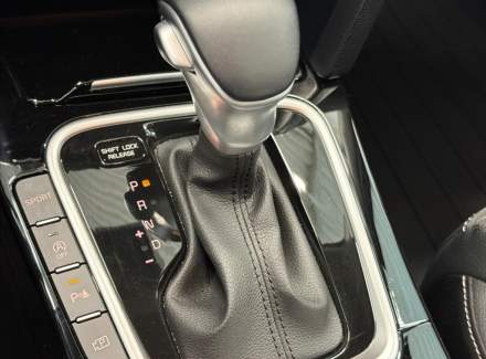 Kia - XCeed