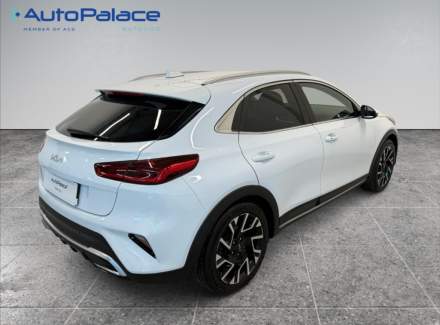 Kia - XCeed