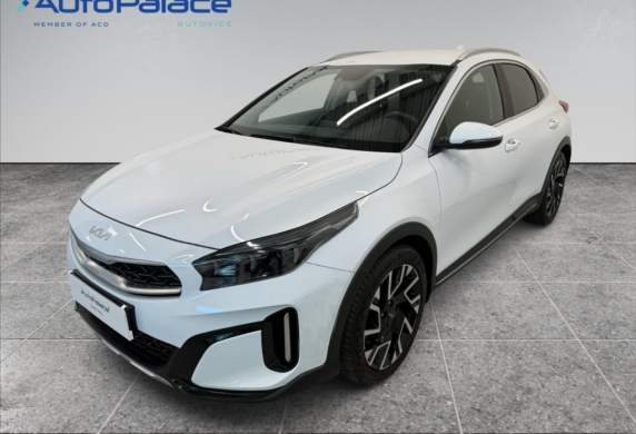 Kia - XCeed