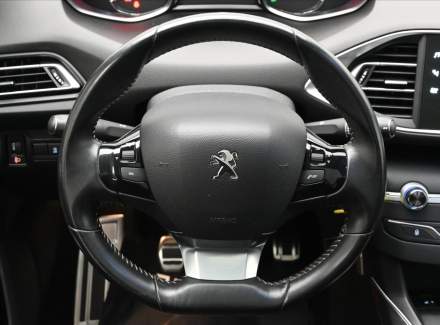 Peugeot - 308