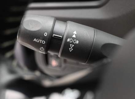 Peugeot - 308