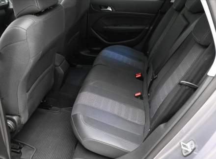 Peugeot - 308