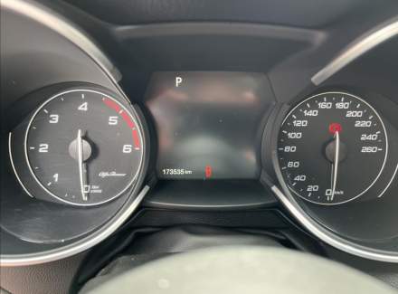 Alfa Romeo - Stelvio
