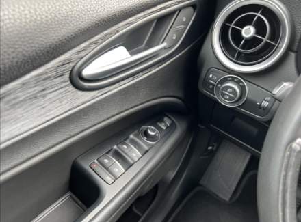 Alfa Romeo - Stelvio