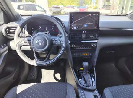 Toyota - Yaris Cross